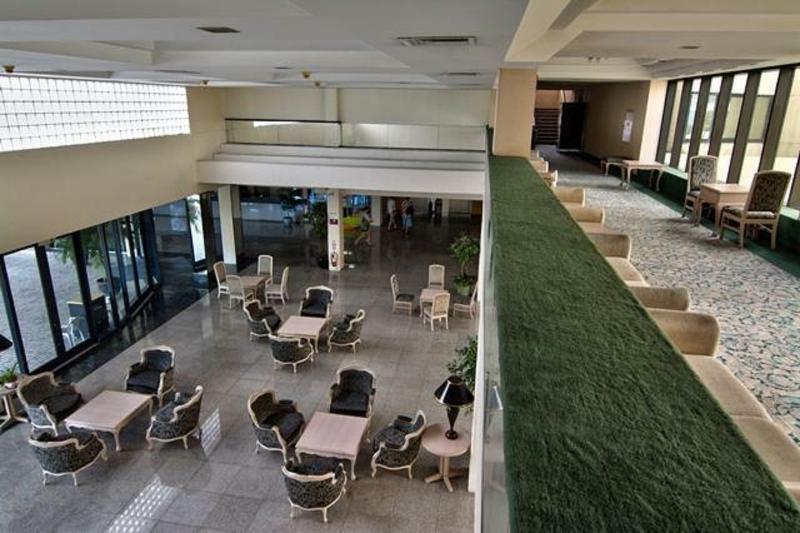 Pacific Bay Hotel Tumon Esterno foto